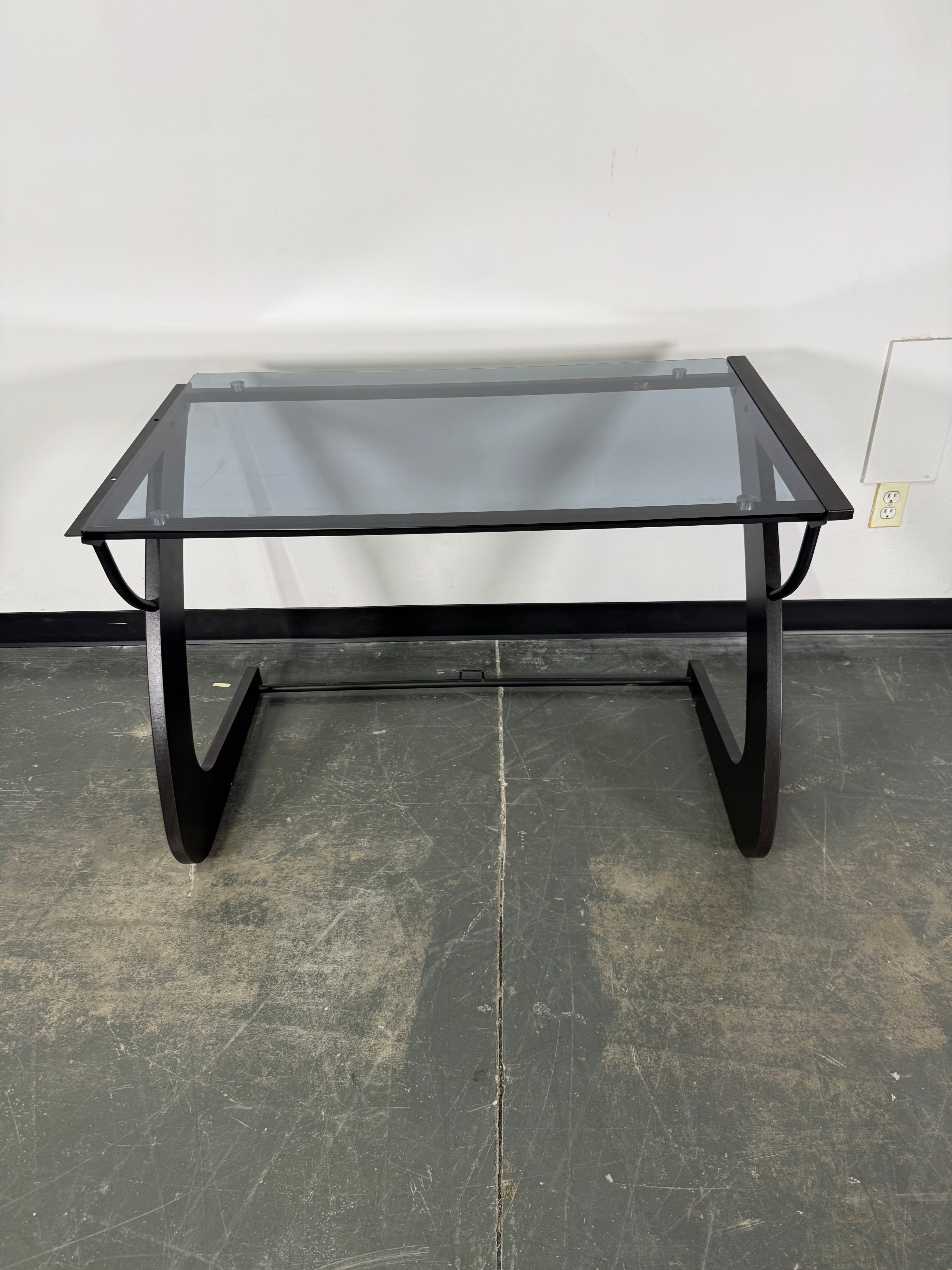 Modern Glass-Top Desk – Sleek, Simple, and Stylish