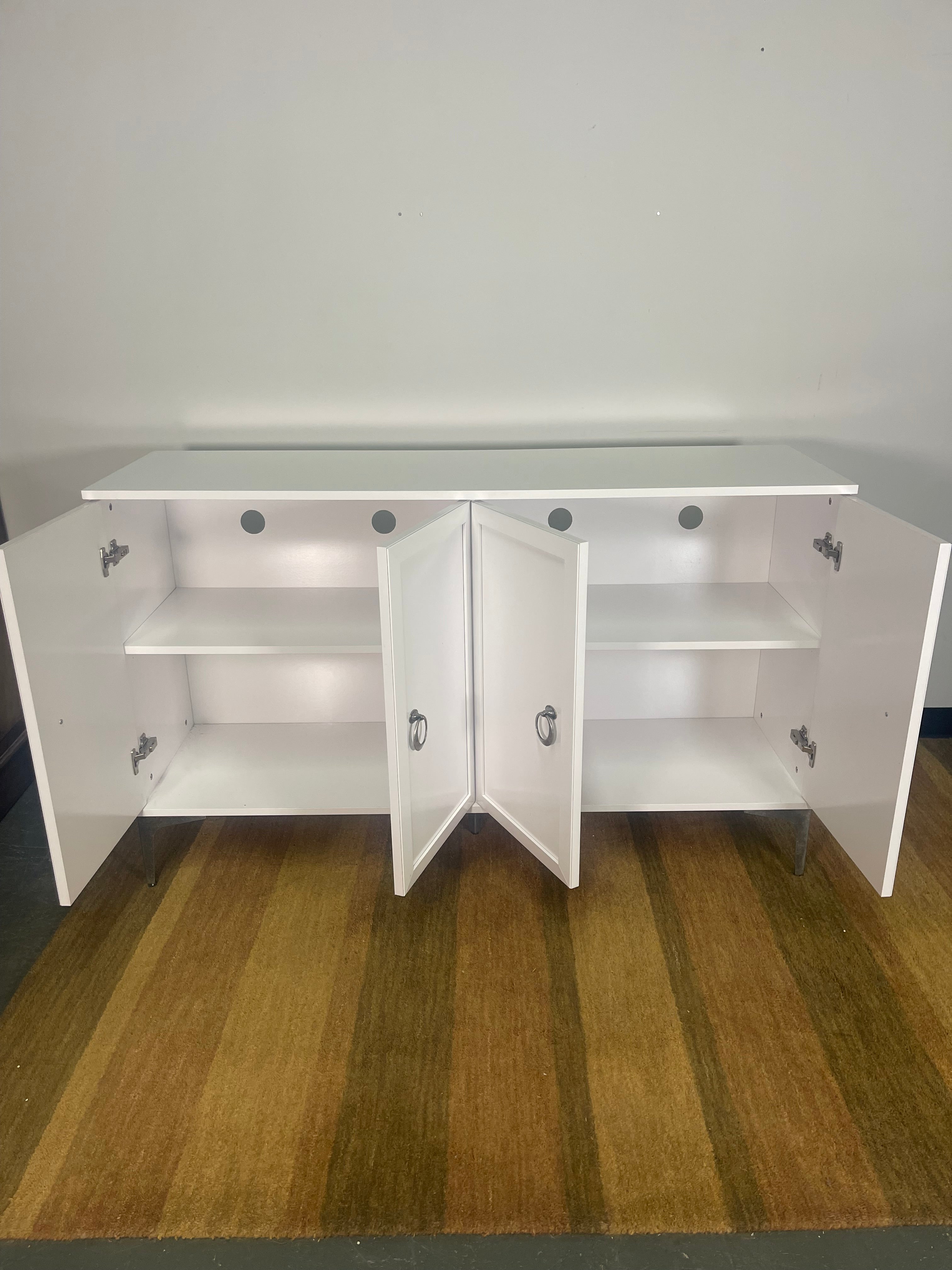 White 4-Door Sideboard with Ring Pulls