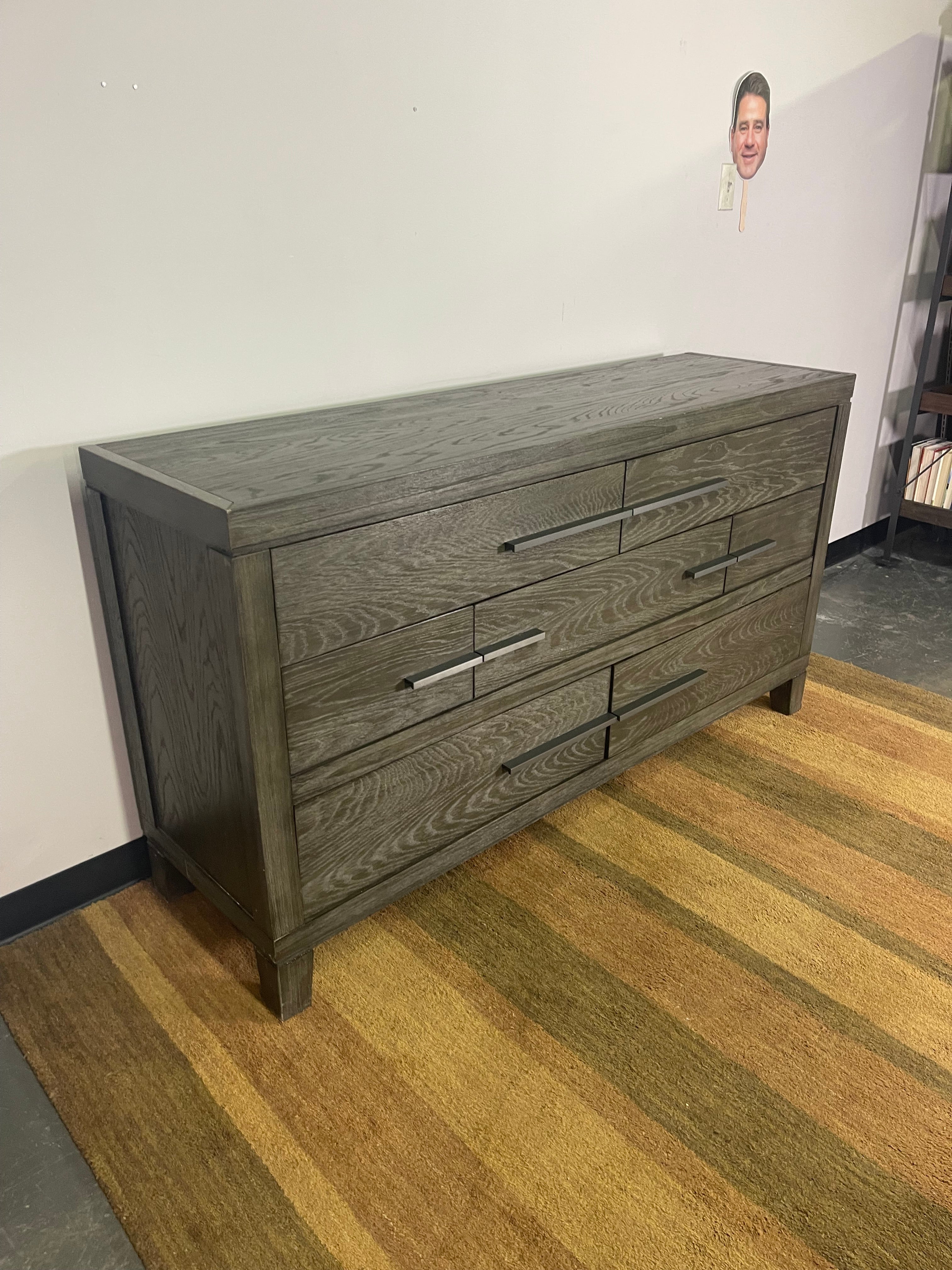 Modern Grey 7-Drawer Dresser