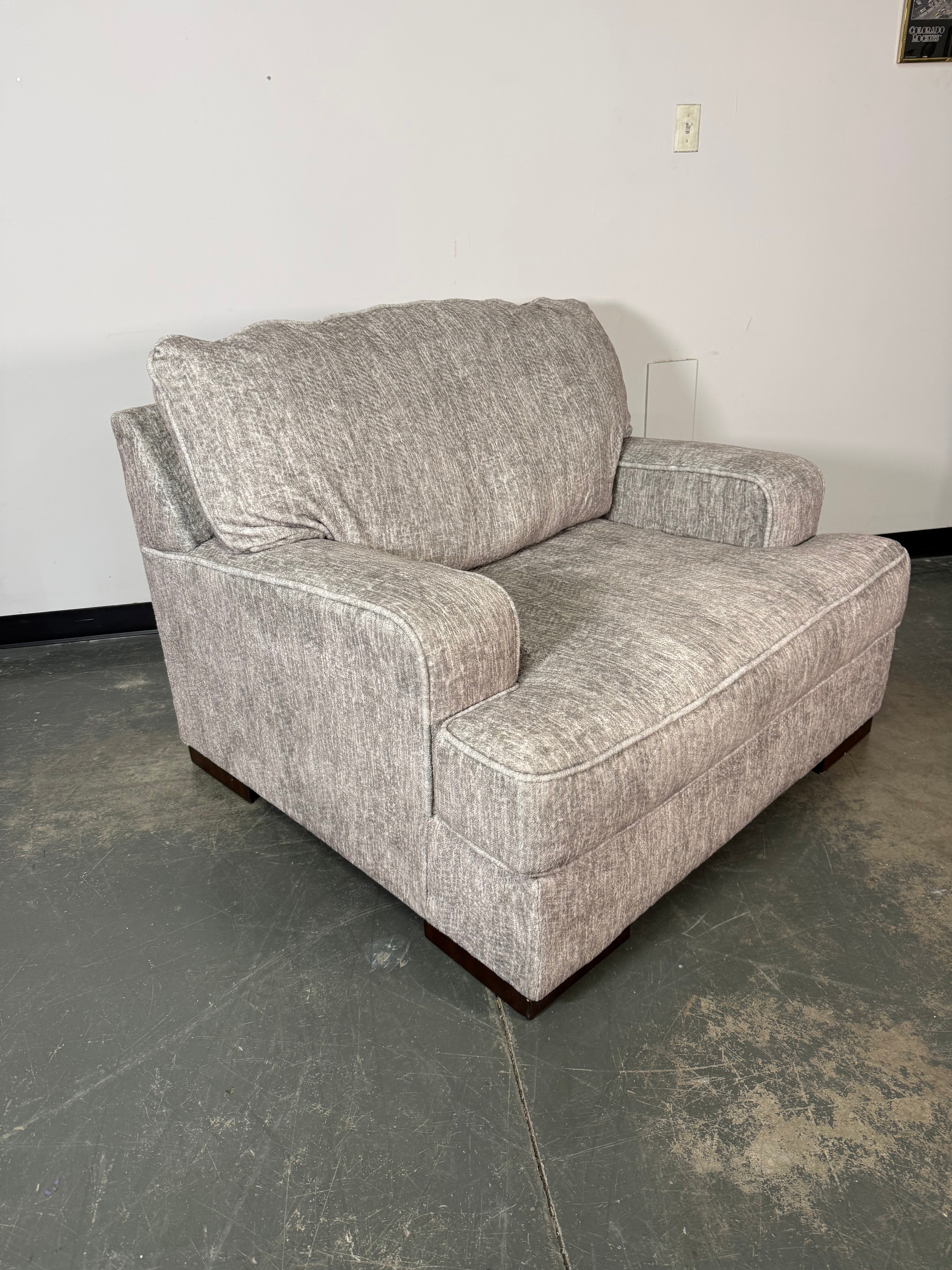 Oversized Contemporary Accent Chair