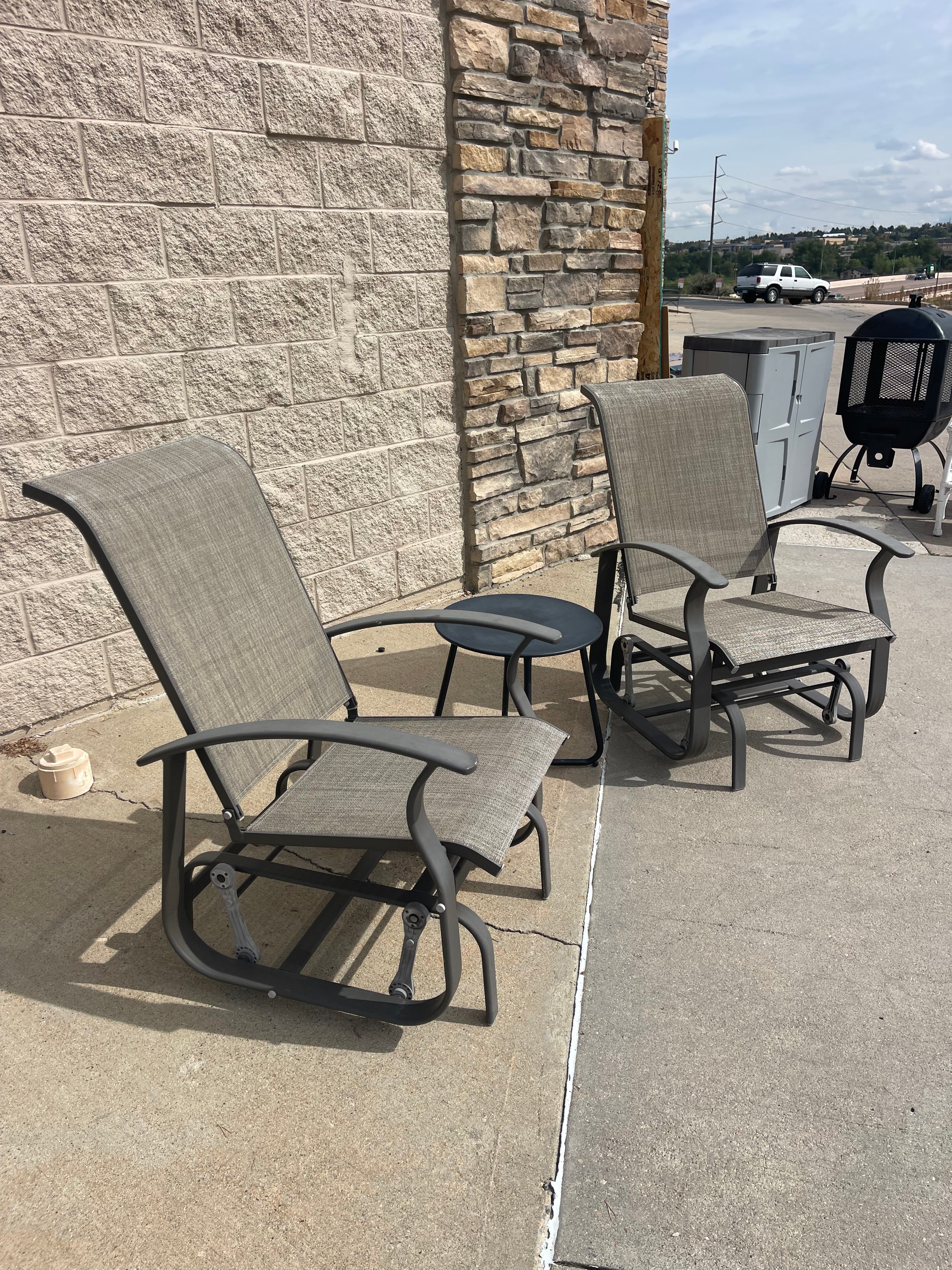 Set of 2 Gliding Patio Chairs with Side Table