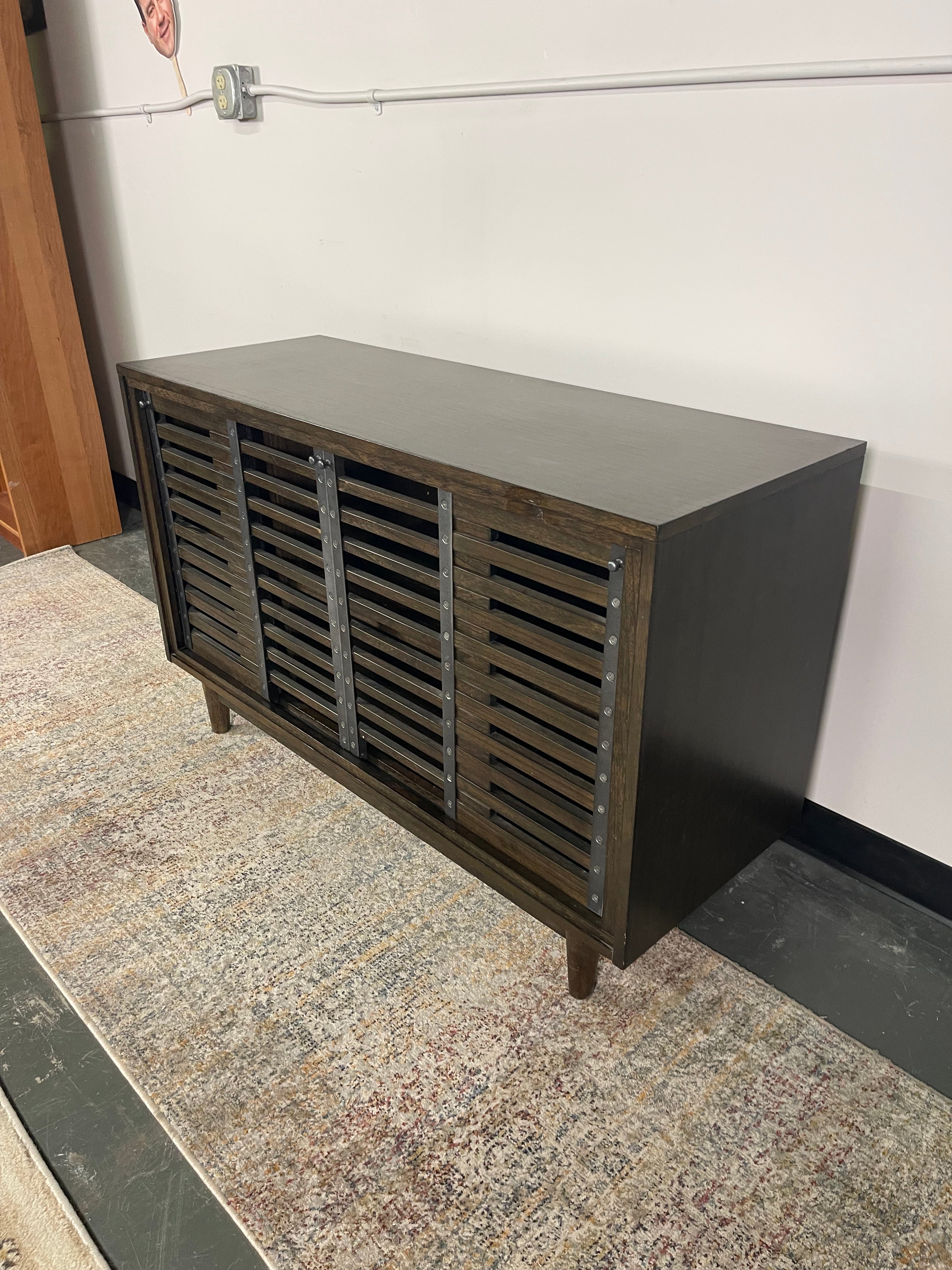 Slatted Sliding Door Media Console with Rivet Accents