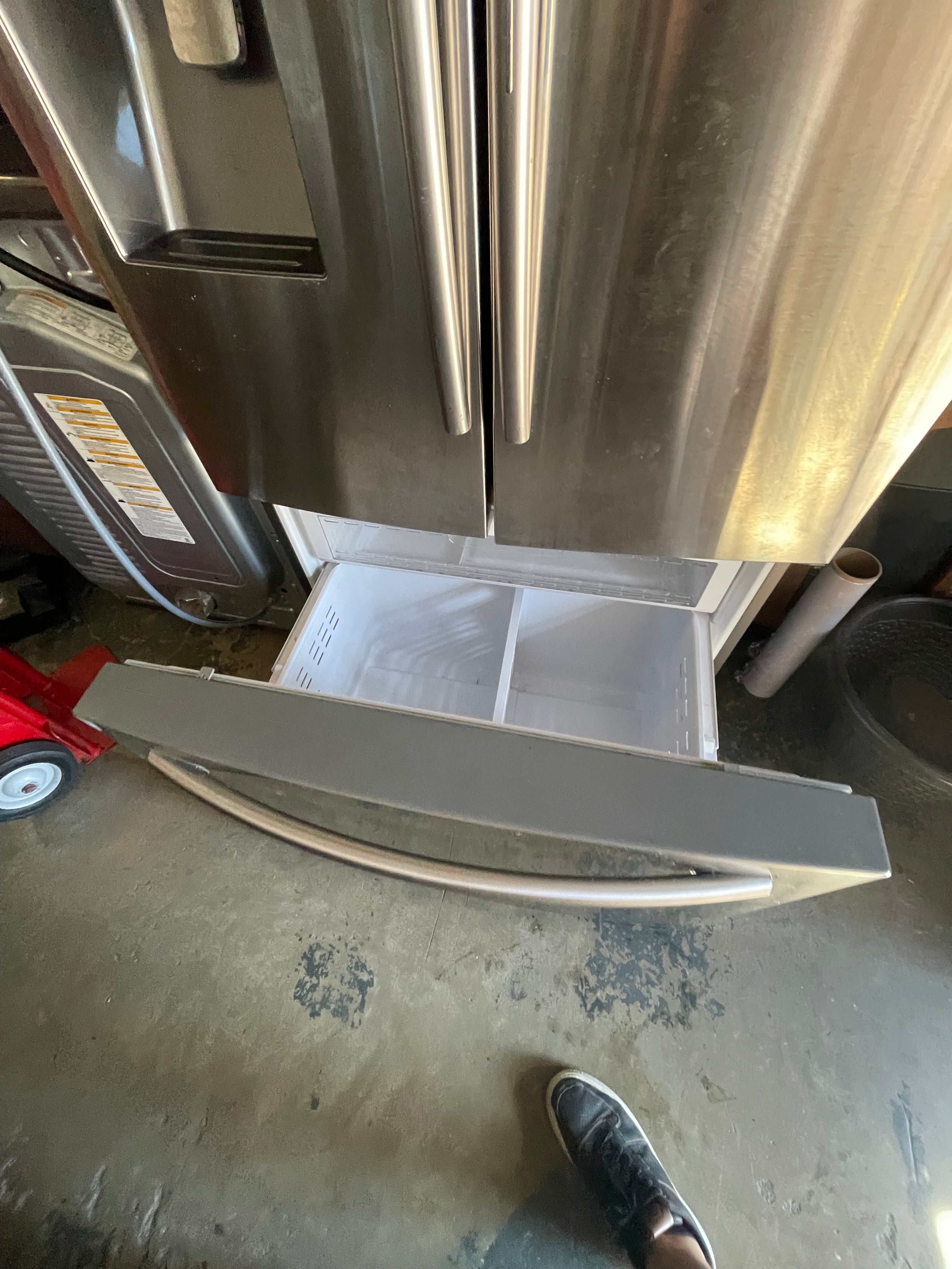 Samsung 28 cu. ft. Stainless French Door Refrigerator