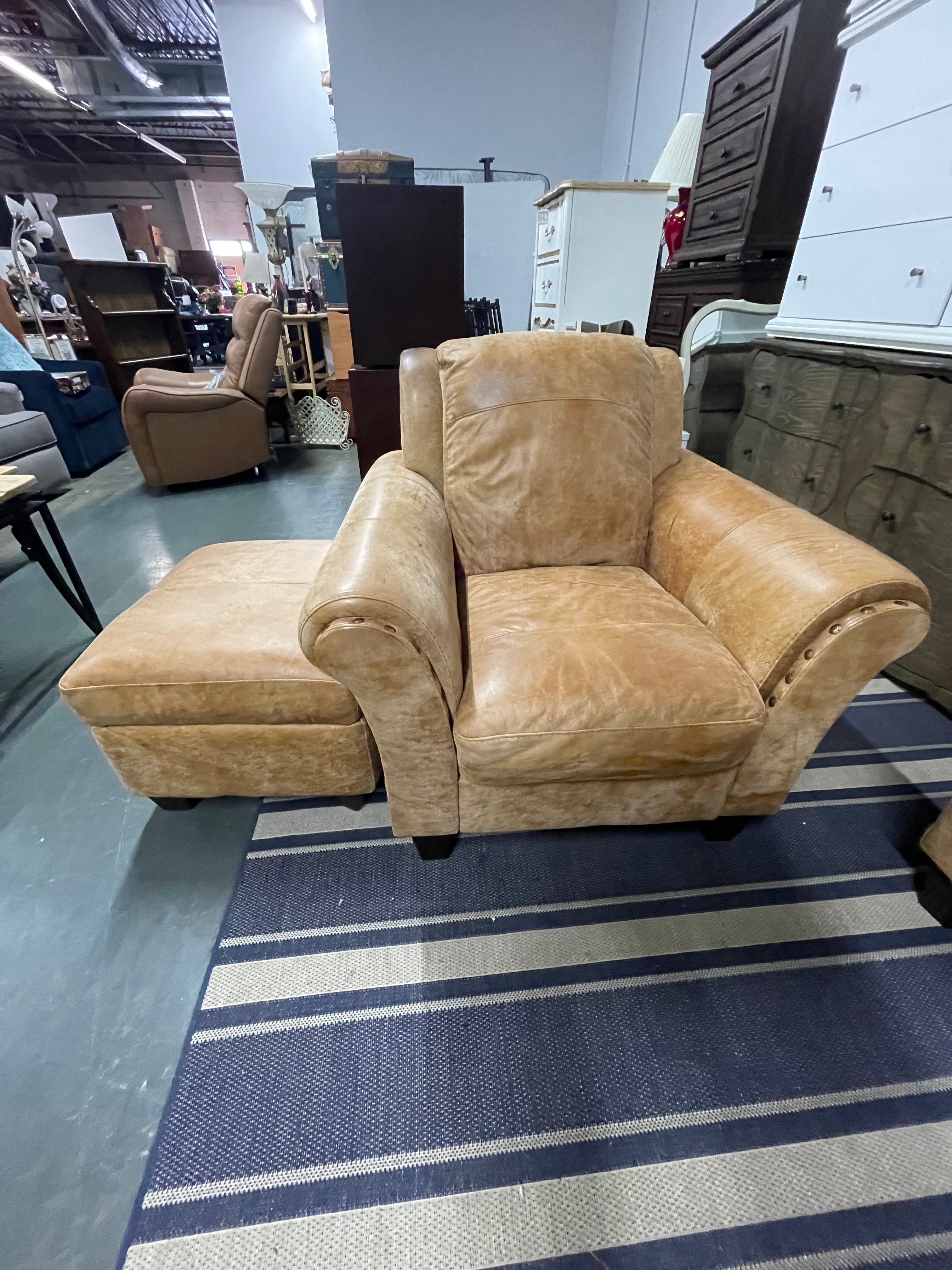 Distressed Tan Leather 4-Piece Living Room Set with Storage Ottoman