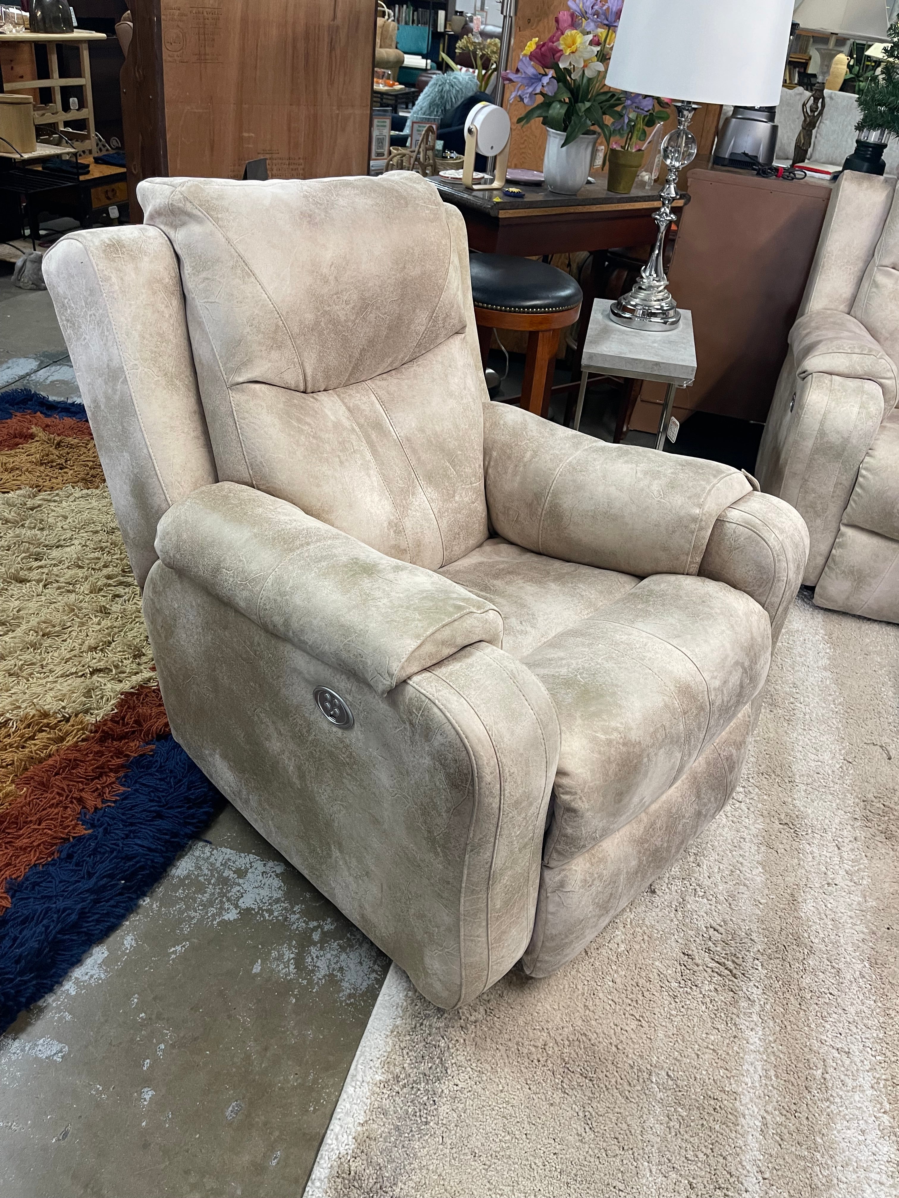 Dual Power Reclining Sofa and Power Recliner Set with Power Headrests