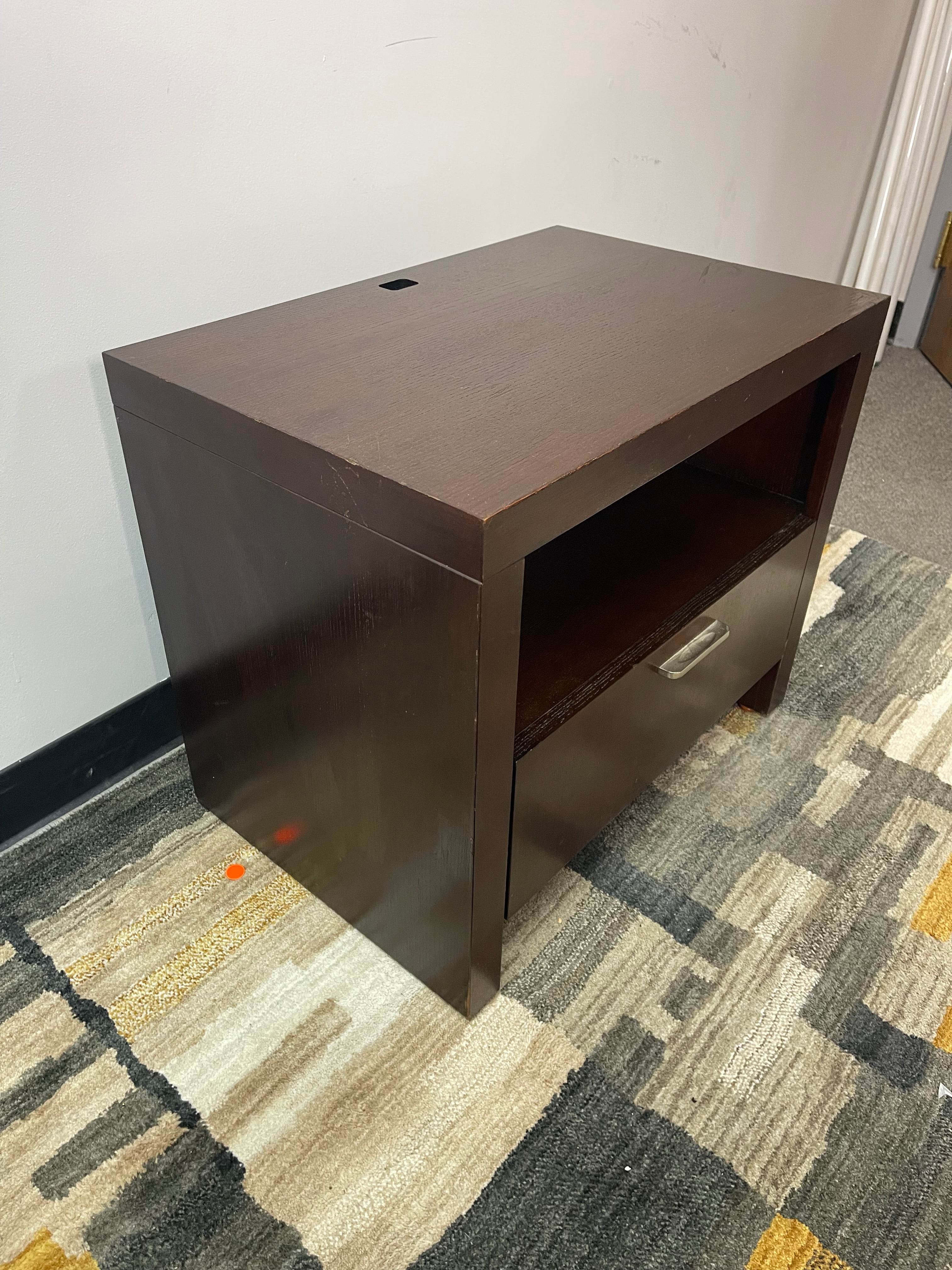 Ethan Allen Modern Espresso 6-Drawer Dresser and 2 Nightstands