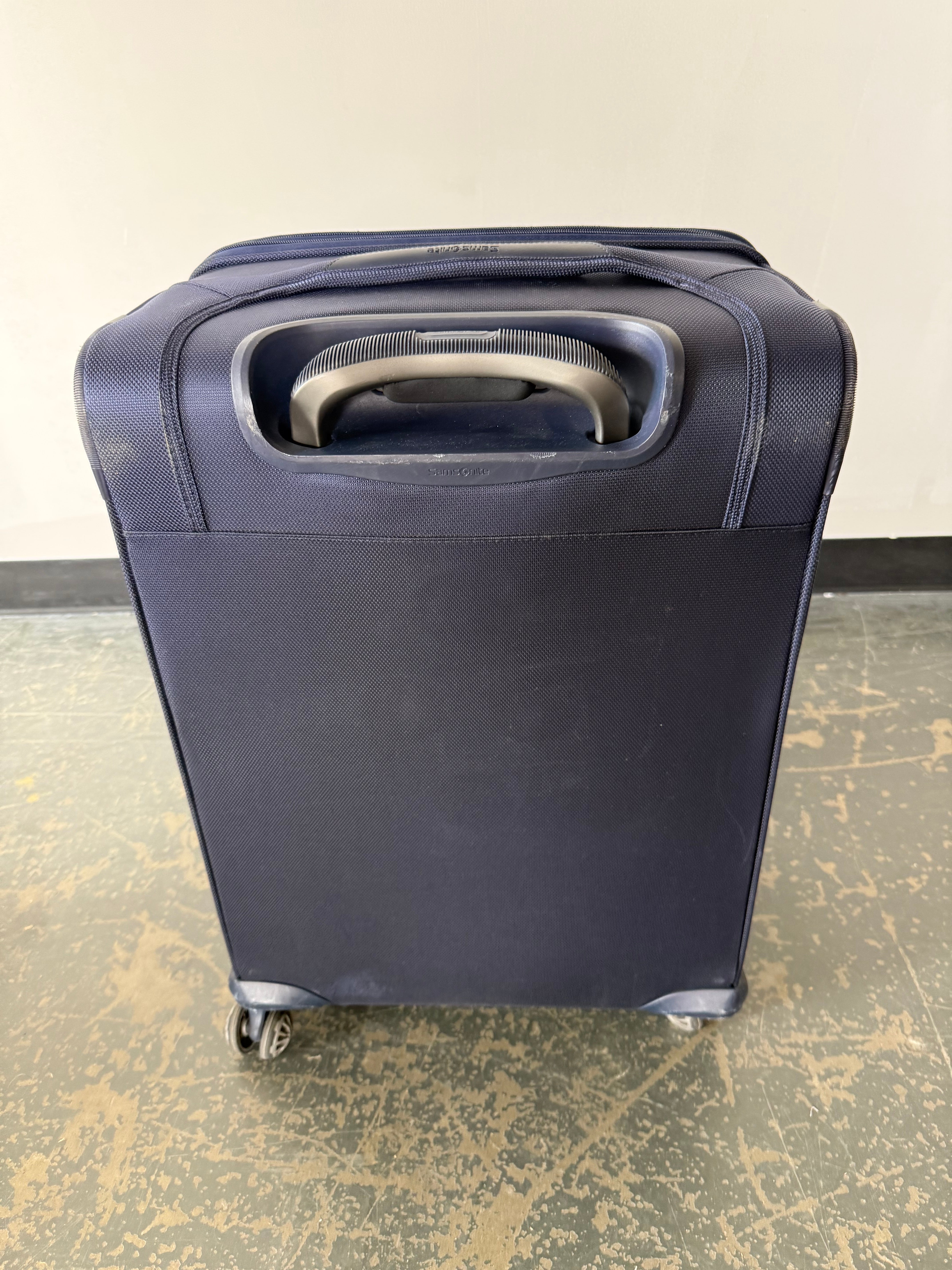 Samsonite 3-Piece Luggage Set – Ready for Every Journey ✈️