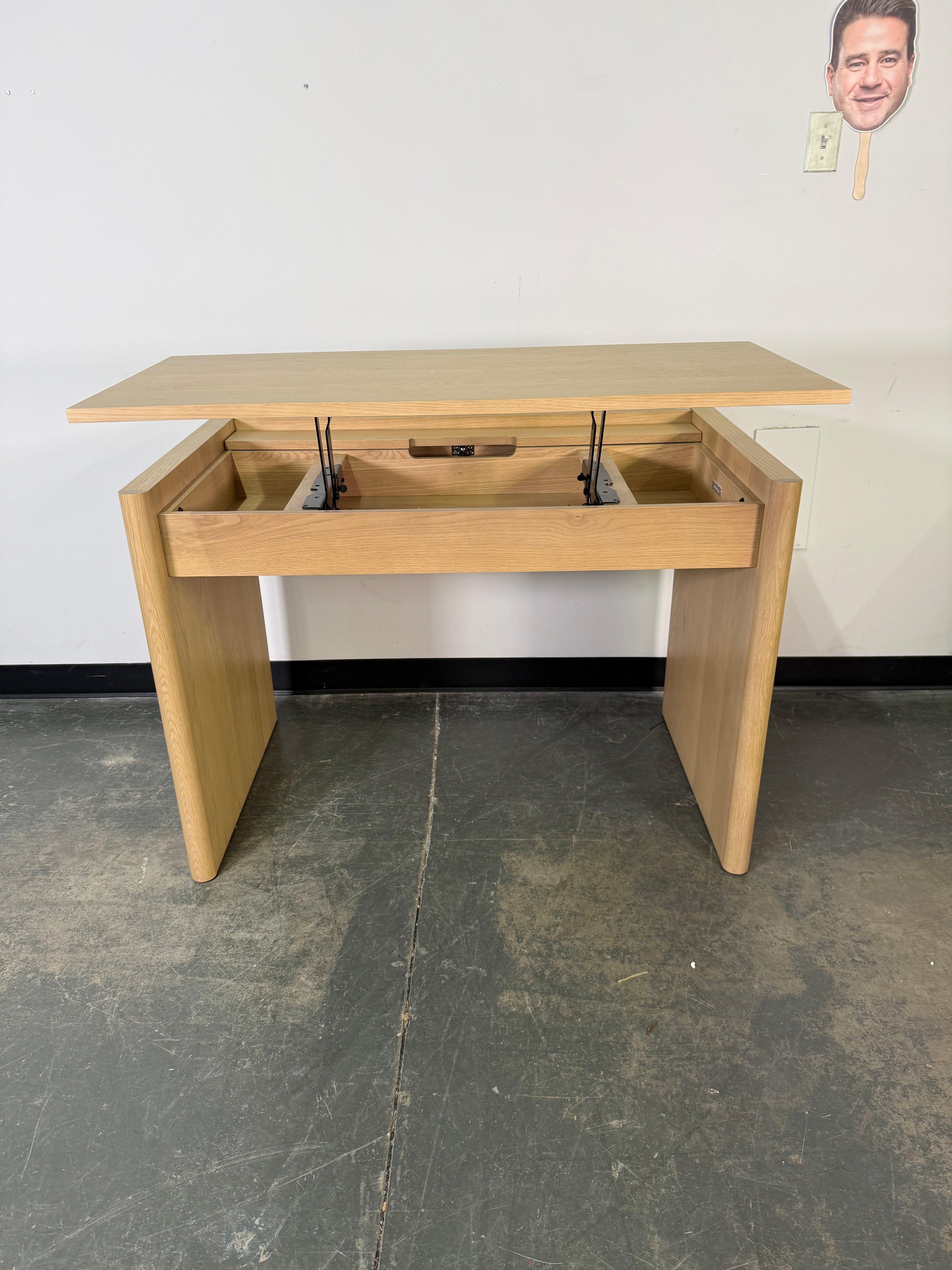 Article Torme Height-Adjustable Desk – White Oak