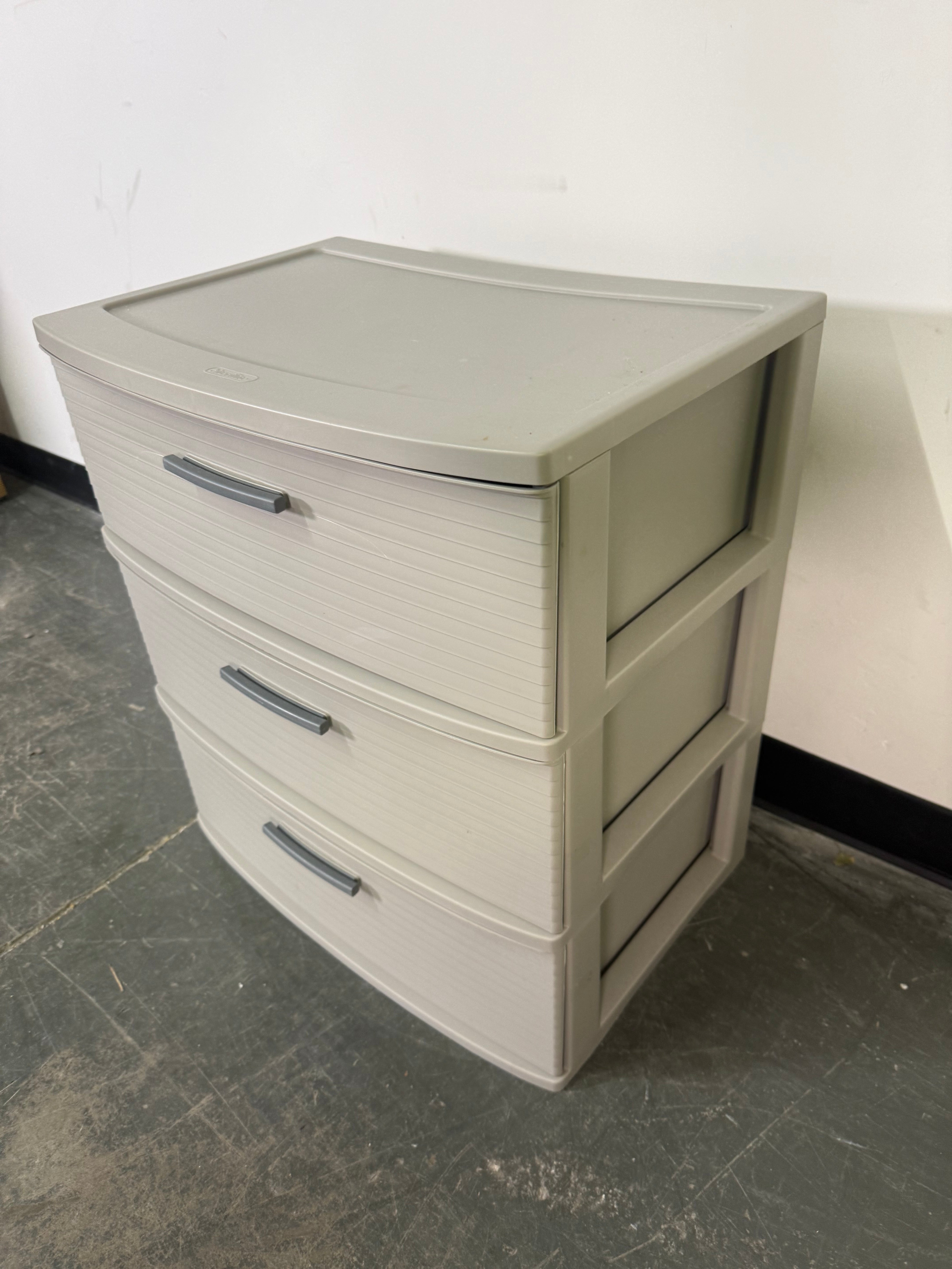 Compact 3-Drawer Storage Unit – Clean & Practical