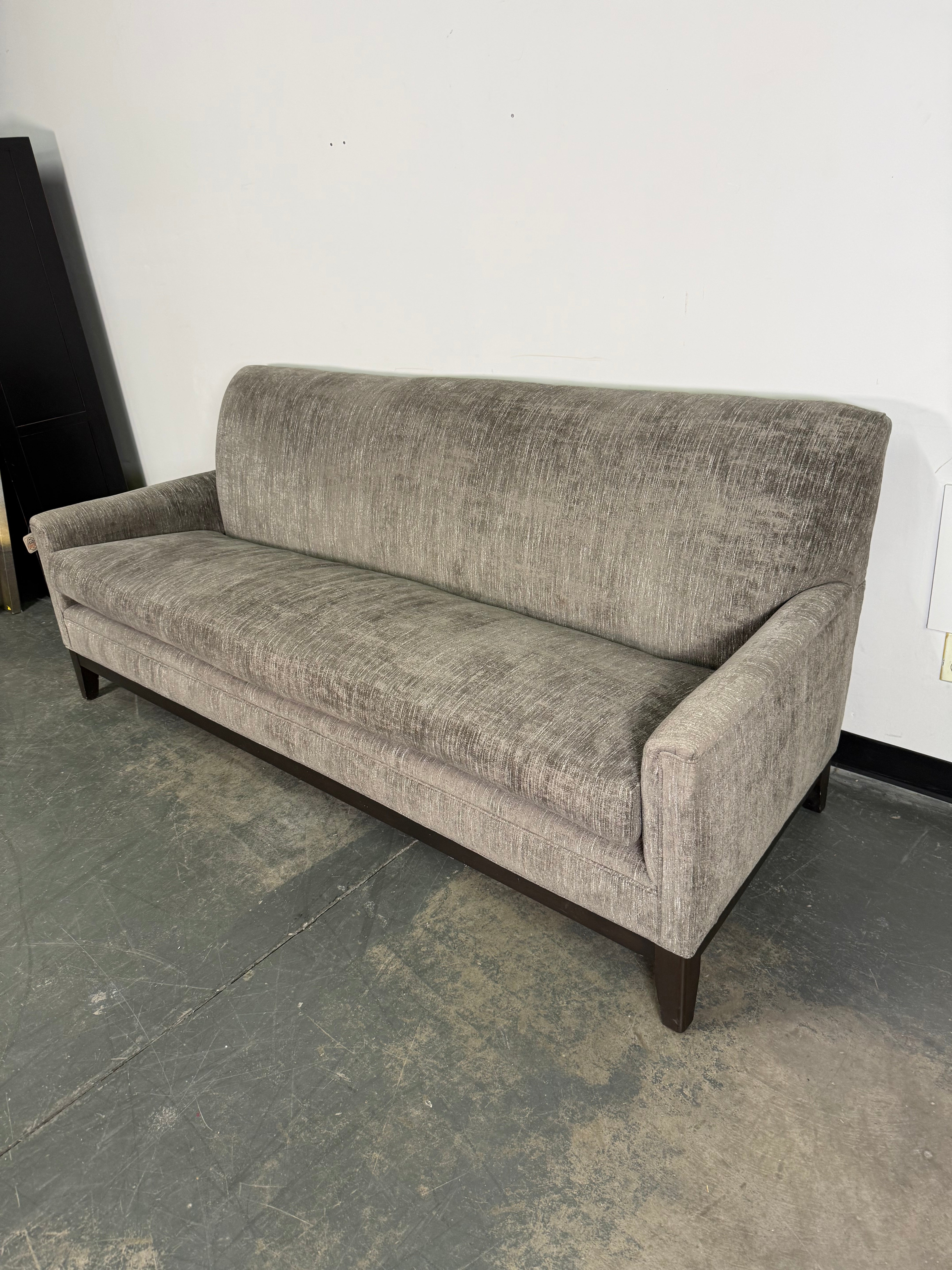 Design Wright Gray Sofa