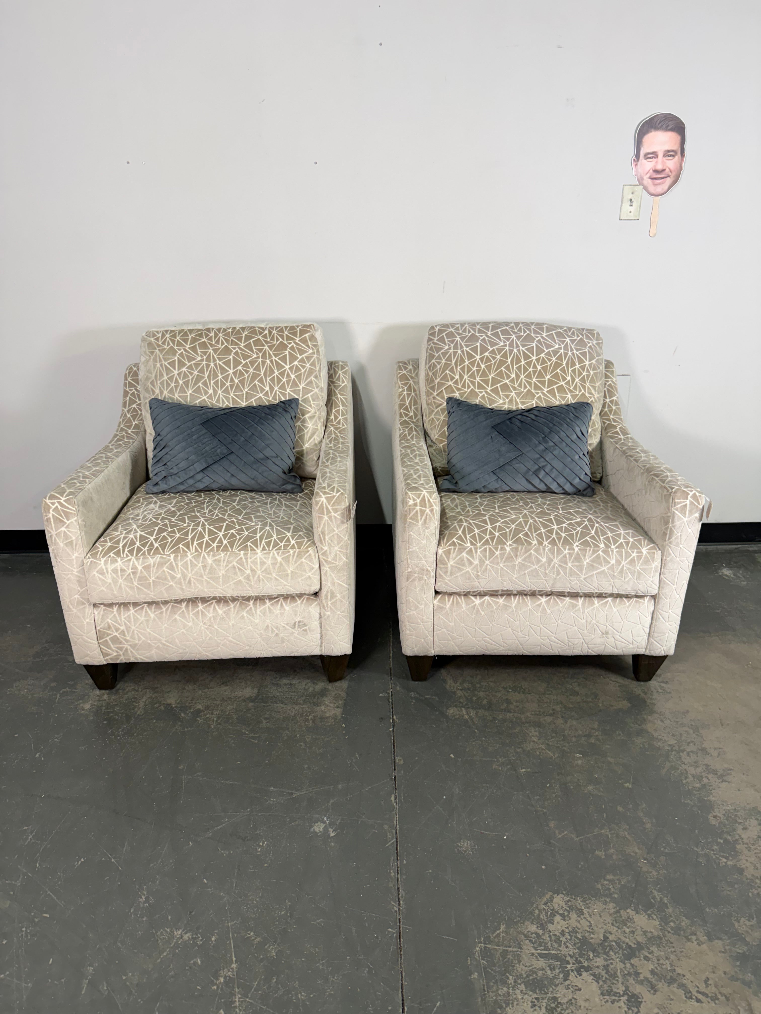 Geometric Pattern Accent Chair