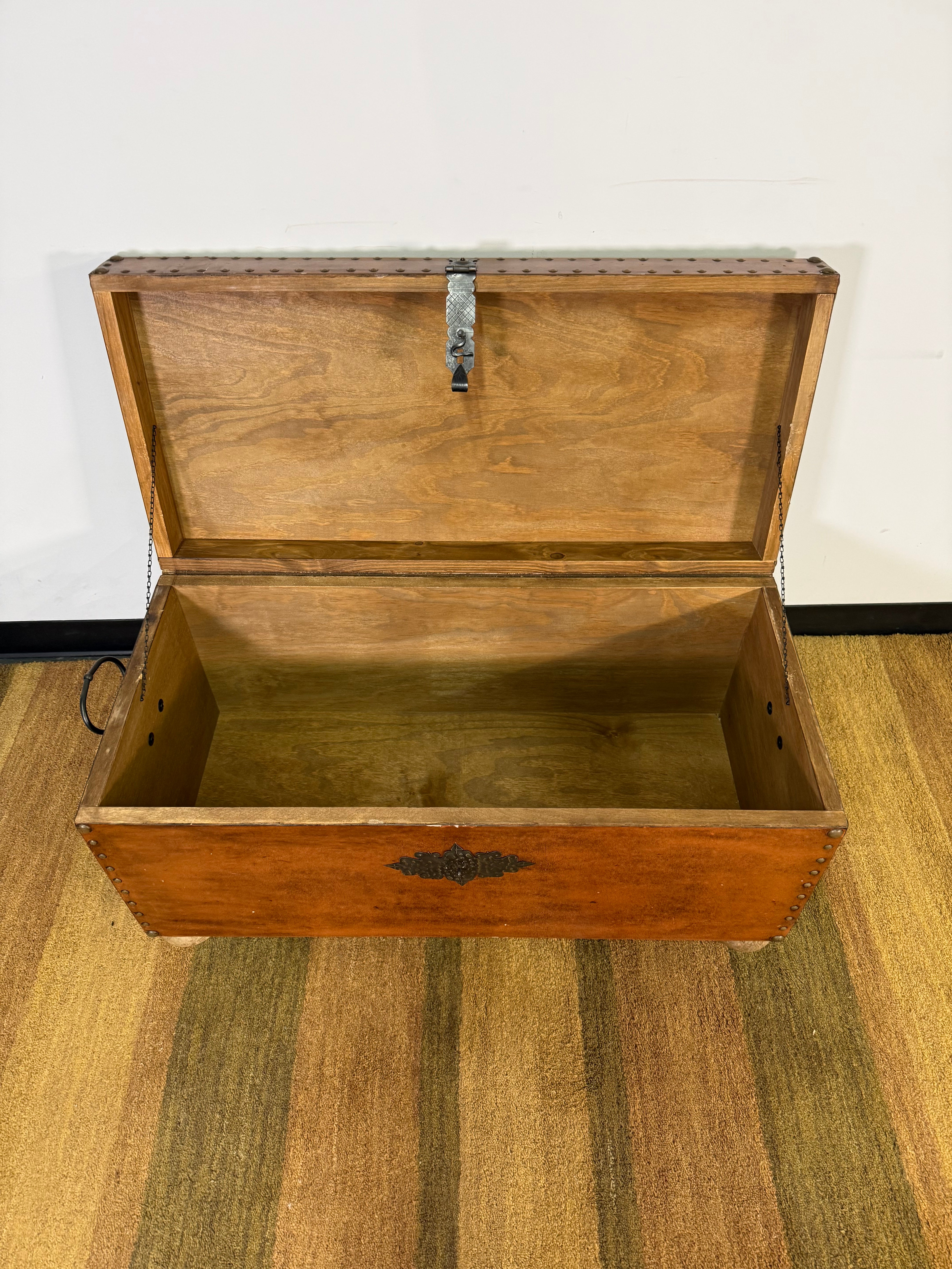 Vintage Storage Trunk Chest