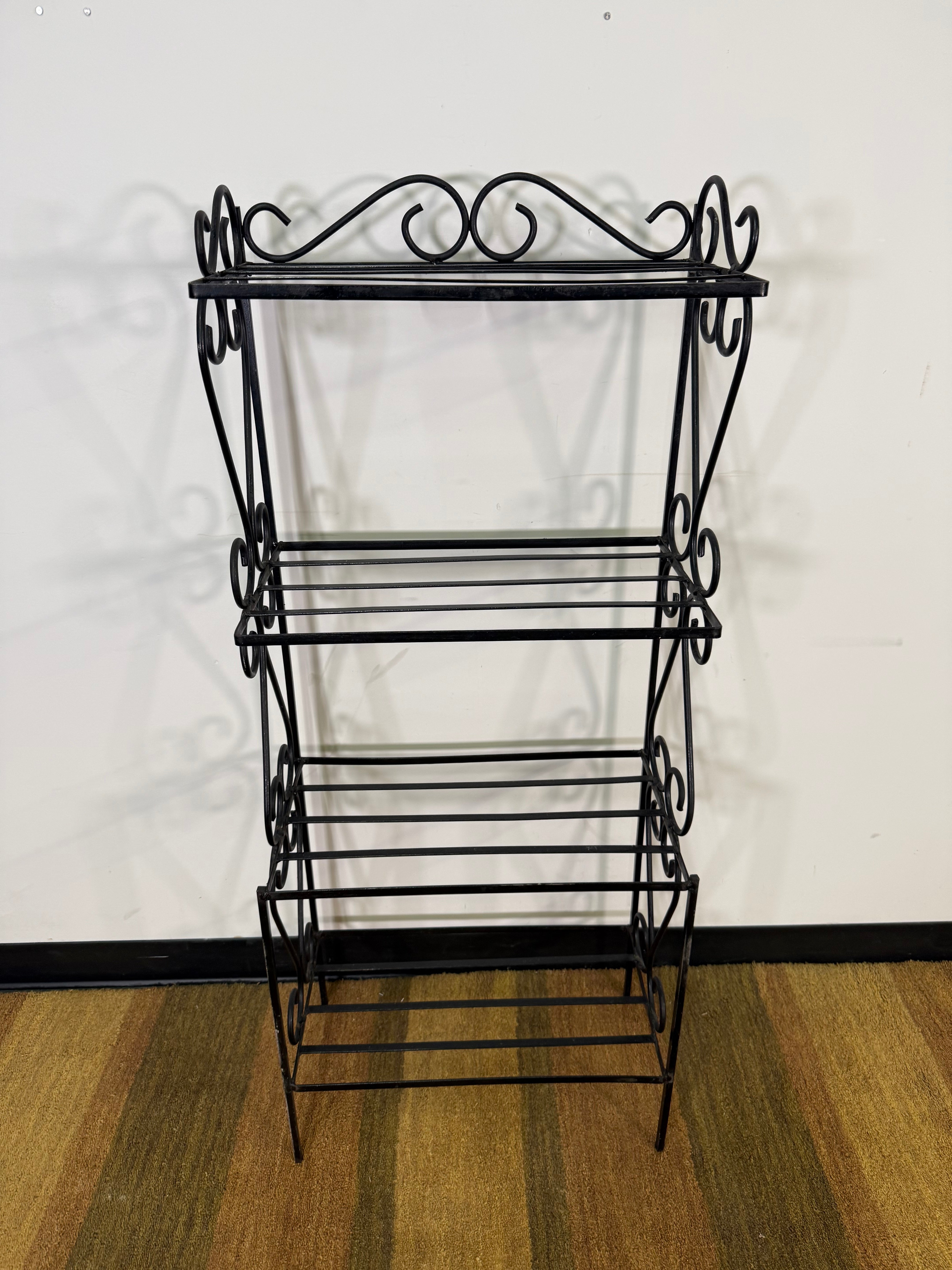 Decorative Black Metal Display Rack