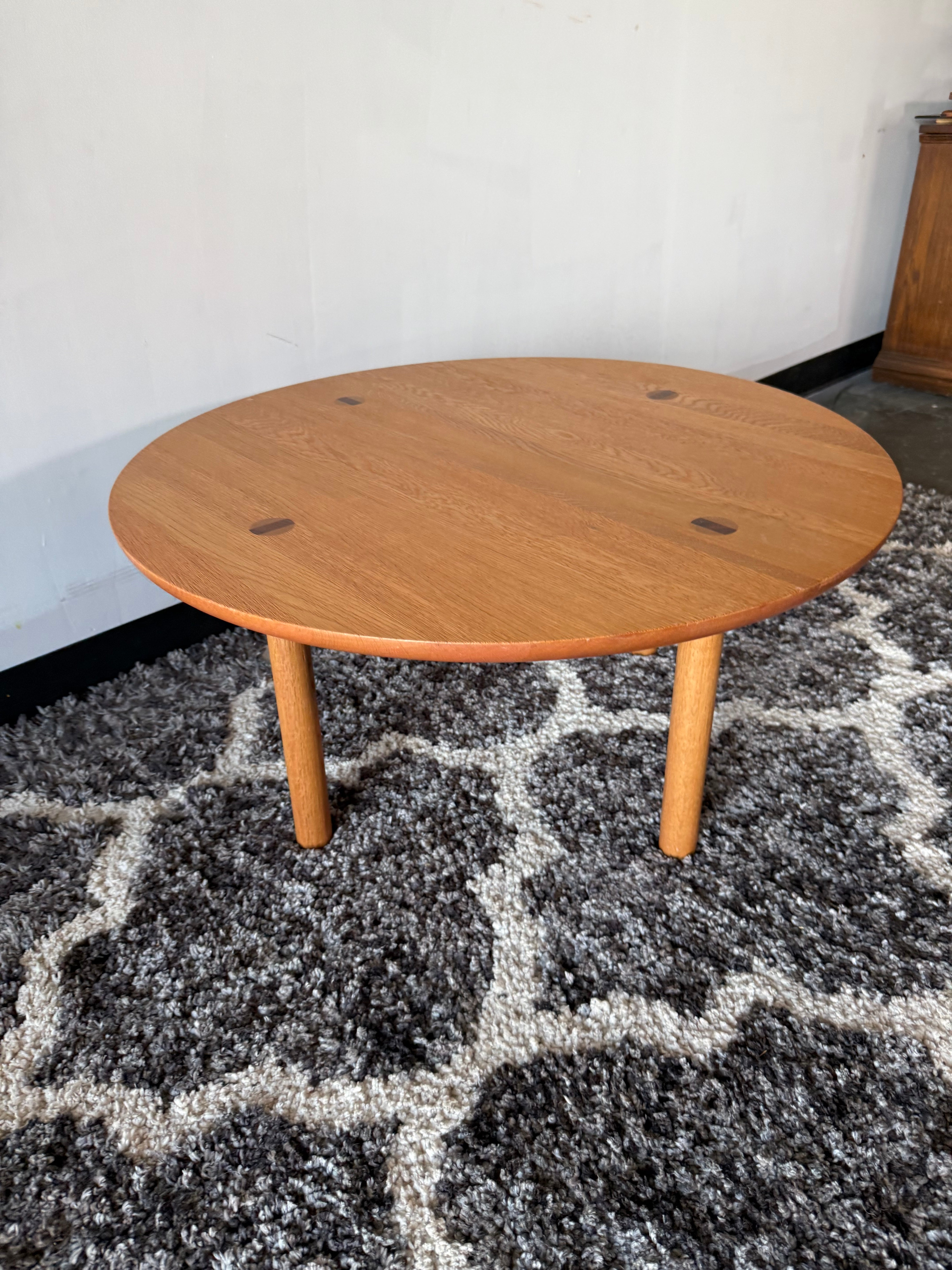 Solid Oak Coffee Table with Bowtie Inlays
